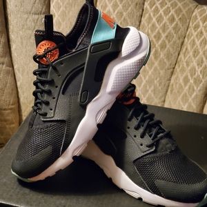 Huarache Run Ultra